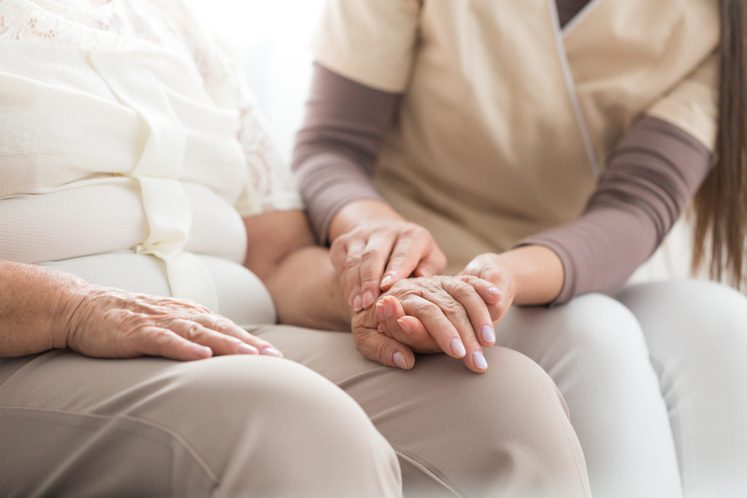 elderly-person-with-parkinson-PFJXXLA-2-scaled